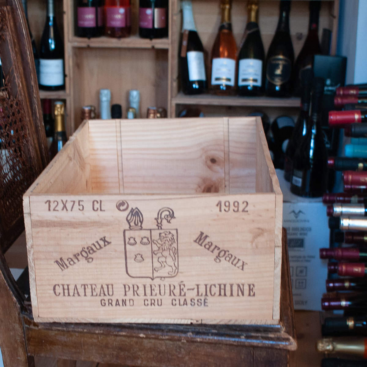 Cassetta di legno originale del Château Prieure Lichine 1992